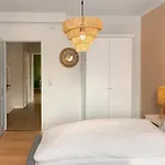 Haus Seeburghaus Vjollca Mit Sauna Сasa de vacaciones